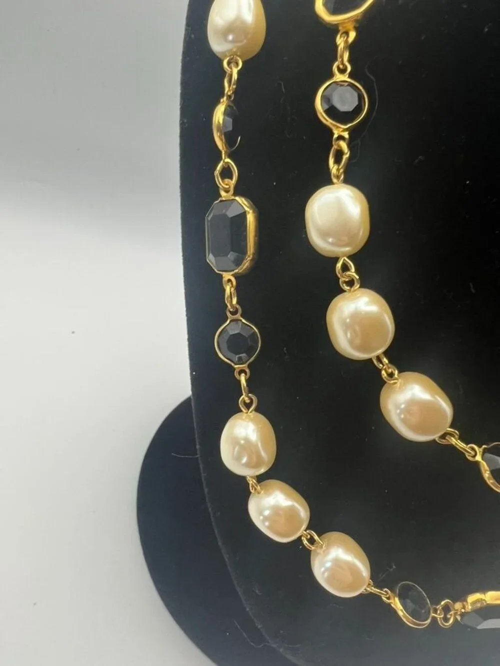 Vintage Sautoir Necklace Faux Pearl Black Glass Bezel Gold Chain Long Rope
